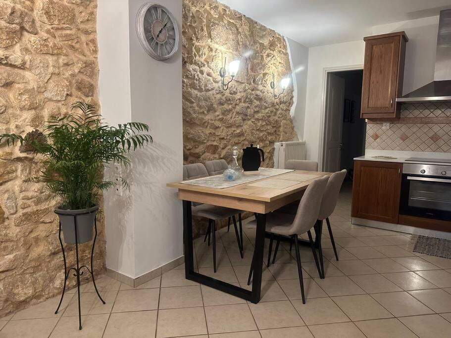 Seamplicity Cozy Apartment Ираклион Экстерьер фото